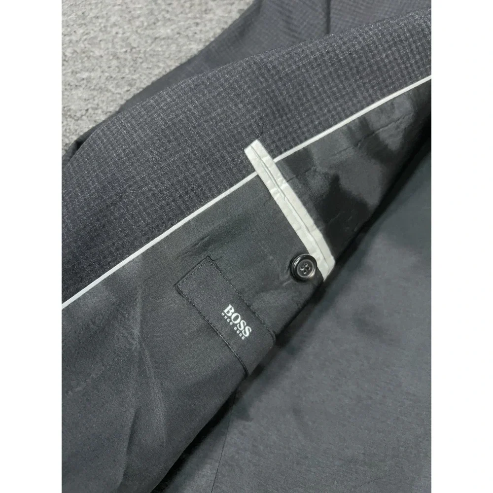 Hugo Boss from let